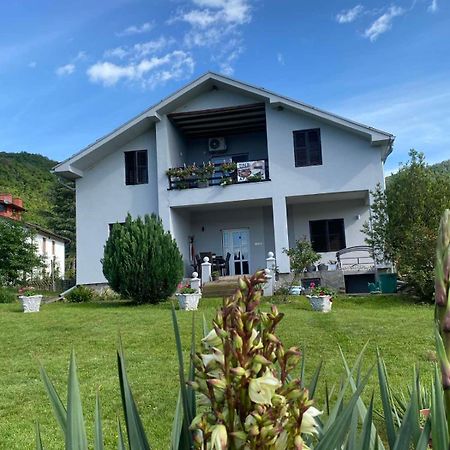 Apartamento Tina Tekija  Exterior foto